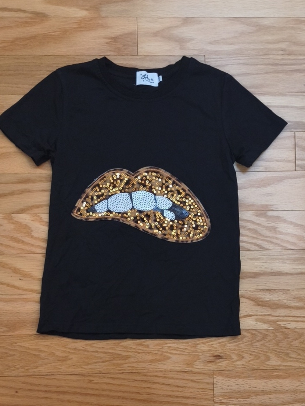 Lola + The Boys Short Sleeve Lips In Black Size 10/12 NWOT